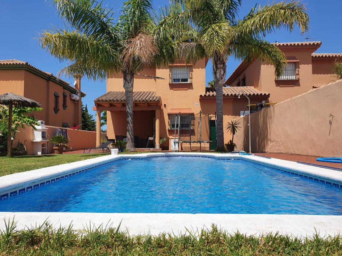 Villa Ostrero Chiclana de la Frontera Luaran gambar